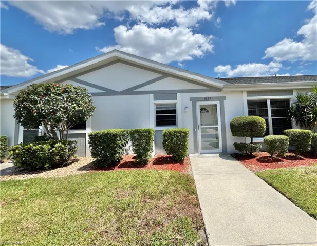 6839  Sandtrap  DR, Fort Myers, FL 33919