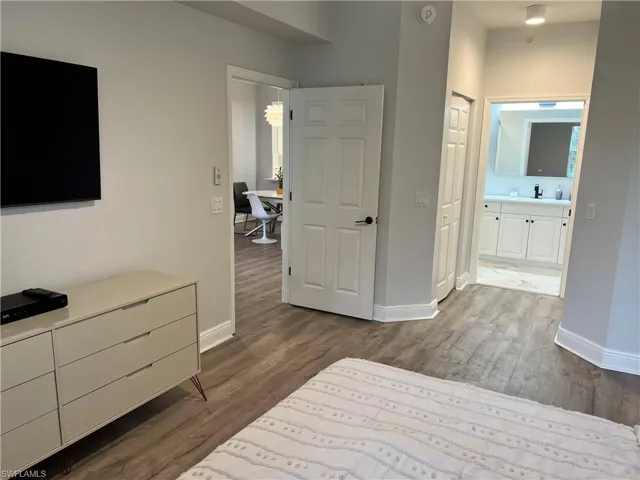 3950  Loblolly Bay  DR, Naples, FL 34114