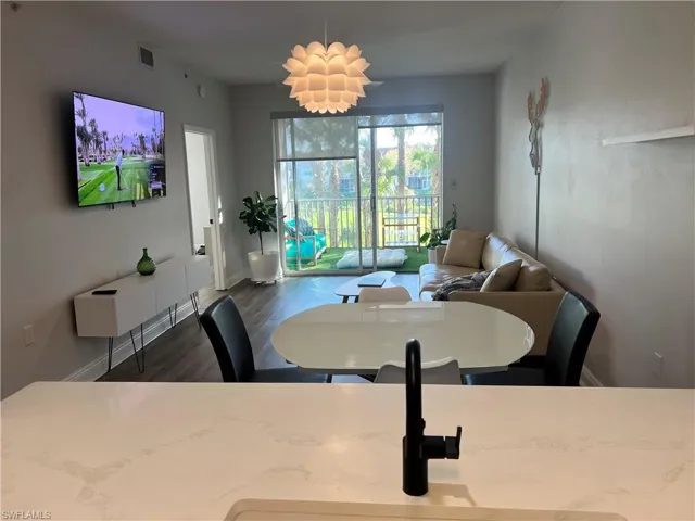 3950  Loblolly Bay  DR, Naples, FL 34114