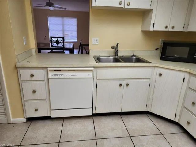 4104 Se 12th Pl, Cape Coral, Florida 33904