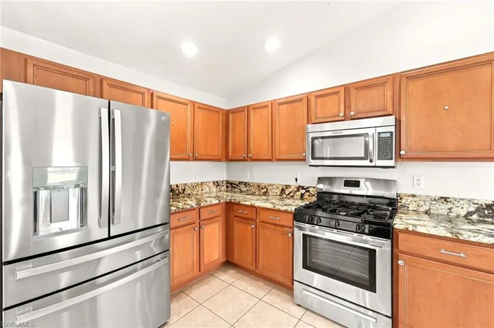 1222 Nw 20th Pl, Cape Coral, Florida 33993