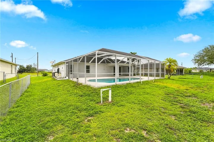 1222 Nw 20th Pl, Cape Coral, Florida 33993