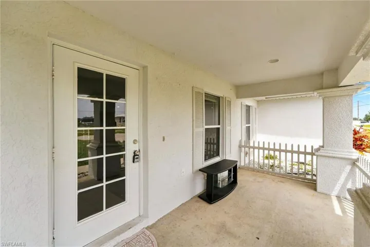 1222 Nw 20th Pl, Cape Coral, Florida 33993