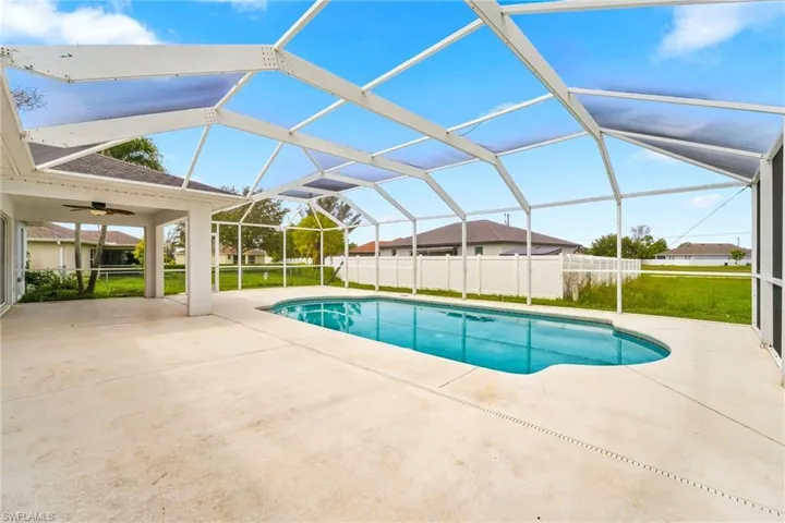 1222 Nw 20th Pl, Cape Coral, Florida 33993