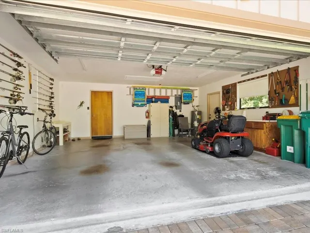 Oversized Garage 23x23