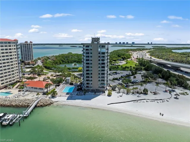 This is why visitors love Lovers Key