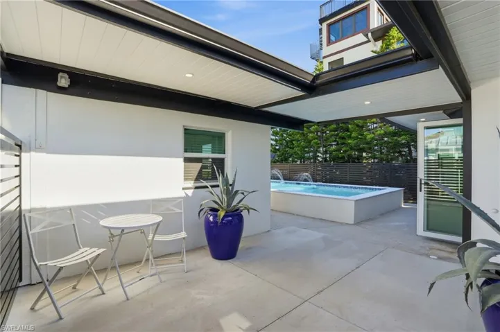 Private patio / terrace - Virtually Edited Image