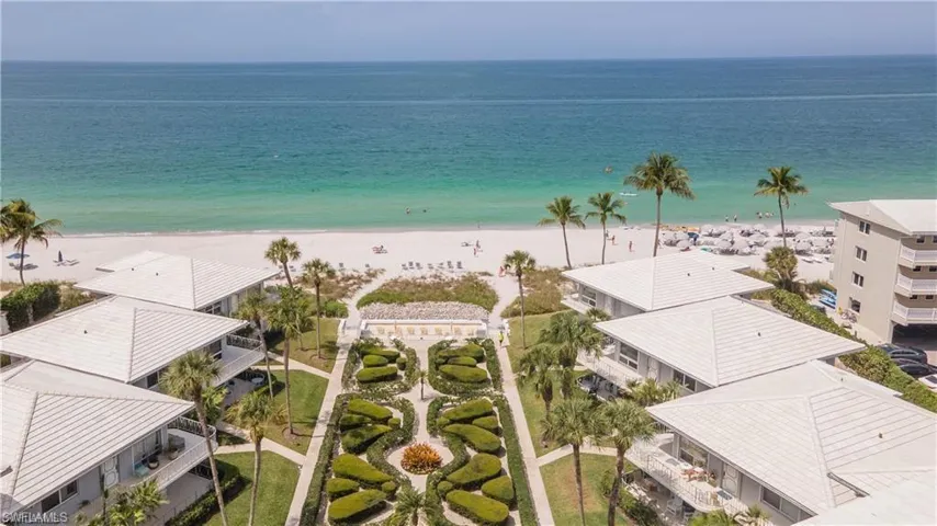 1851 Gulf Shore Blvd N 502, Naples, Florida 34102