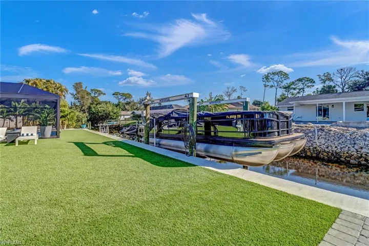 27129 Holly Ln, Bonita Springs, Florida 34135