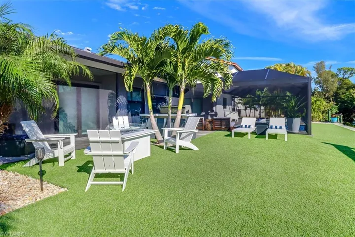 27129 Holly Ln, Bonita Springs, Florida 34135