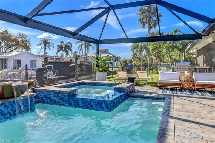 27129 Holly Ln, Bonita Springs, Florida 34135