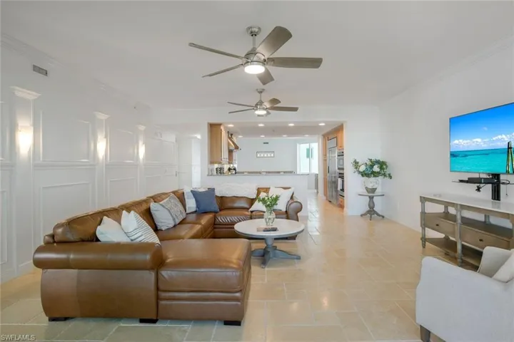 275 Indies Way 1205, Naples, Florida 34110