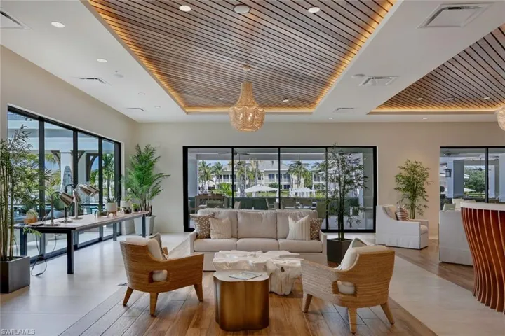 275 Indies Way 1205, Naples, Florida 34110