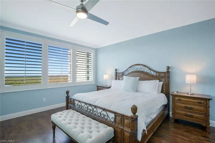 275 Indies Way 1205, Naples, Florida 34110
