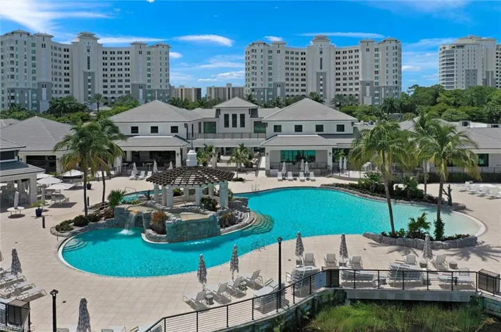 275 Indies Way 1205, Naples, Florida 34110