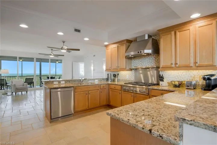 275 Indies Way 1205, Naples, Florida 34110