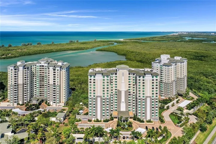 275 Indies Way 1205, Naples, Florida 34110