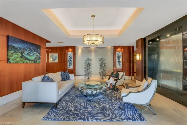 275 Indies Way 1205, Naples, Florida 34110