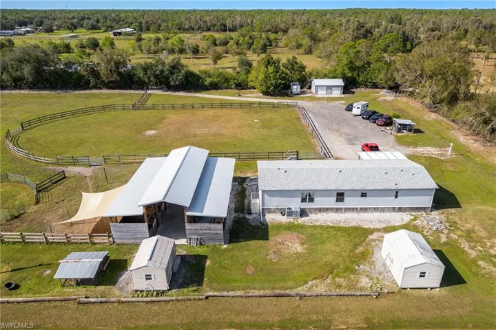 10491  Deal  RD, North Fort Myers, FL 33917
