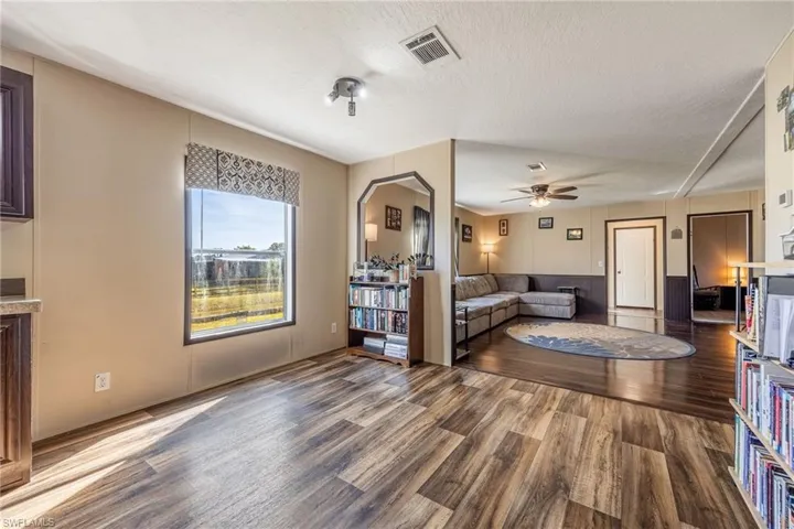 10491  Deal  RD, North Fort Myers, FL 33917