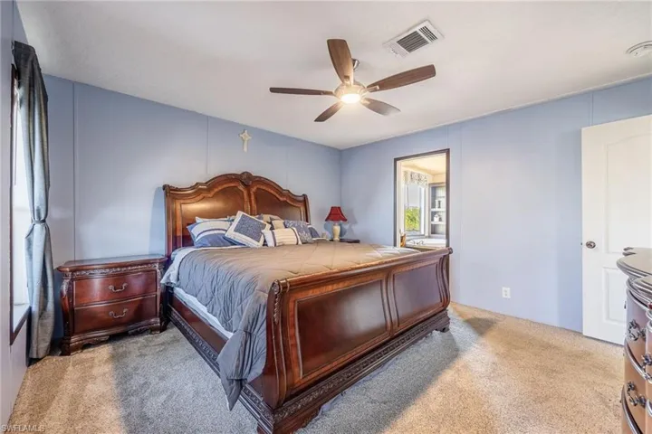 10491  Deal  RD, North Fort Myers, FL 33917