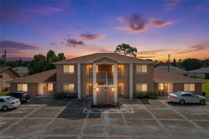 1227 Se 23rd Pl 2, Cape Coral, Florida 33990