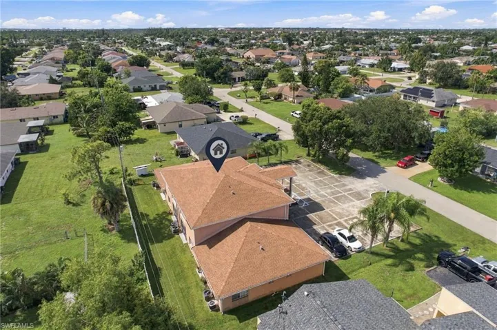 1227 Se 23rd Pl 2, Cape Coral, Florida 33990