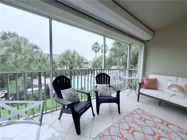 6345 Lexington Ct 201, Naples, Florida 34110