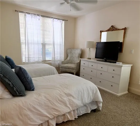 157 Colonade Cir 1002, Naples, Florida 34103