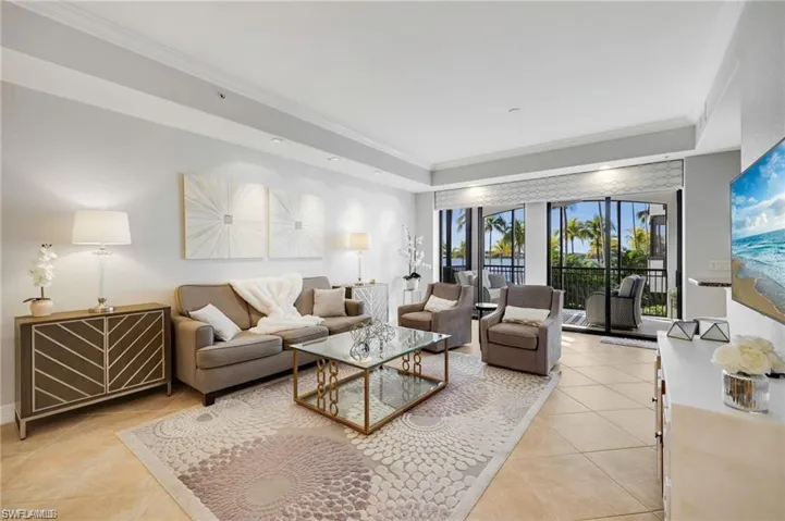 10731 Mirasol Dr 205, Miromar Lakes, Florida 33913