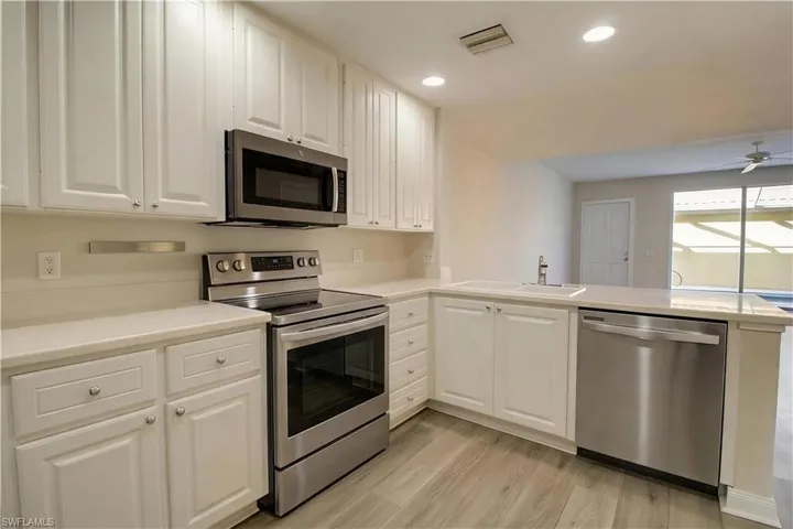 8095 Sorrento Ln, Naples, Florida 34114