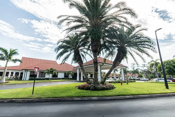 5940  Cranbrook  WAY, Naples, FL 34112