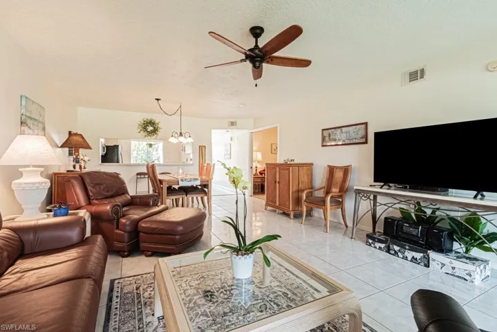 5940  Cranbrook  WAY, Naples, FL 34112