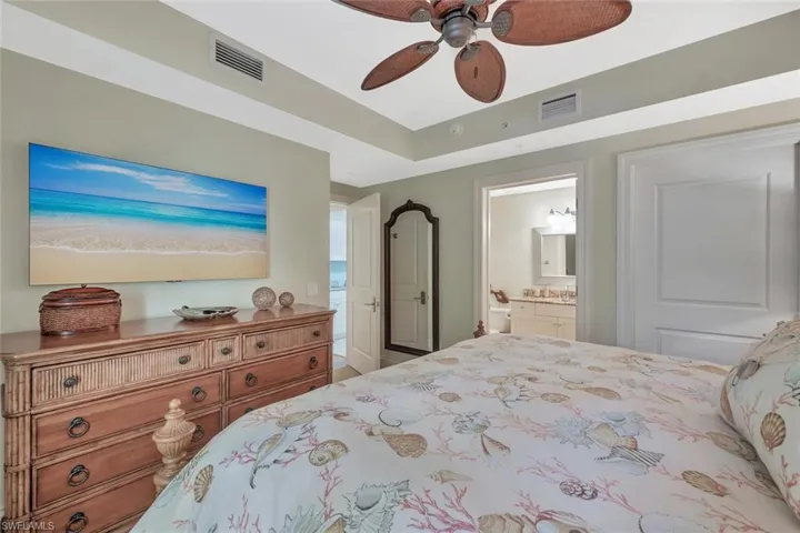 King Bed