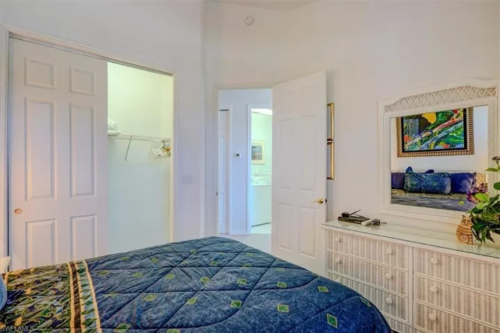Bedroom with washer / dryer