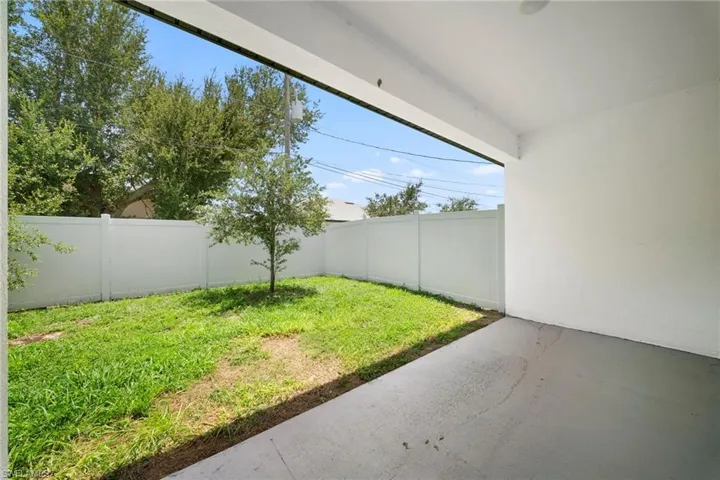 528 Se 6th St, Cape Coral, Florida 33990
