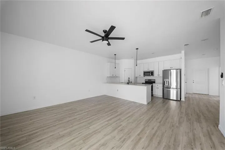 528 Se 6th St, Cape Coral, Florida 33990