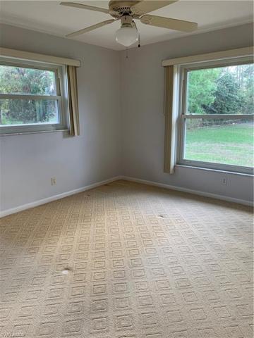209  Jefferson  AVE, LEHIGH ACRES, FL 33936
