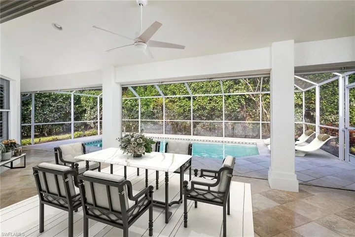 7645  San Sebastian  WAY, Naples, FL 34109