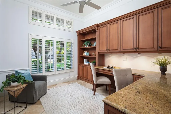 7645  San Sebastian  WAY, Naples, FL 34109