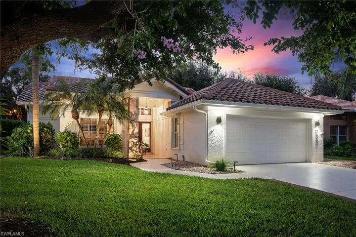 7645  San Sebastian  WAY, Naples, FL 34109