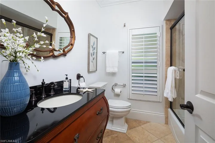 7645  San Sebastian  WAY, Naples, FL 34109