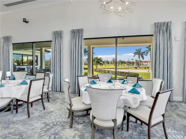 Royal Wood dining room