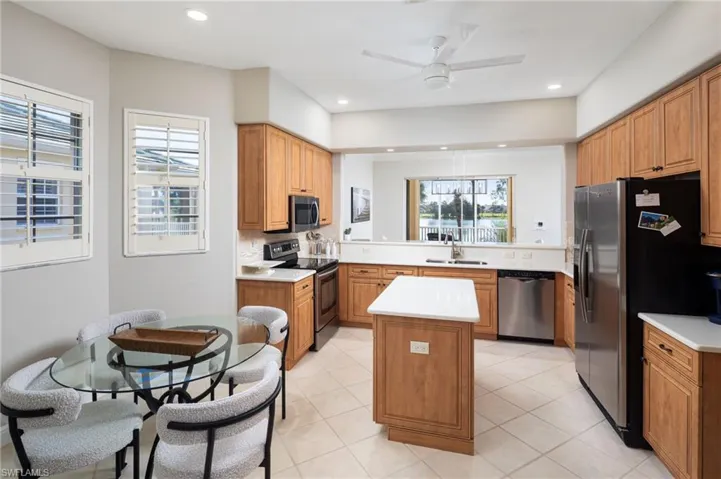 673  Vintage Reserve  CIR, Naples, FL 34119