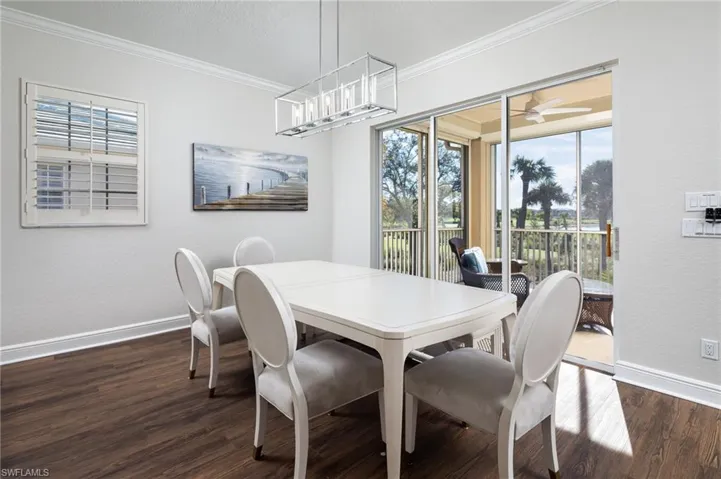 673  Vintage Reserve  CIR, Naples, FL 34119