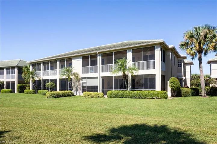 673  Vintage Reserve  CIR, Naples, FL 34119