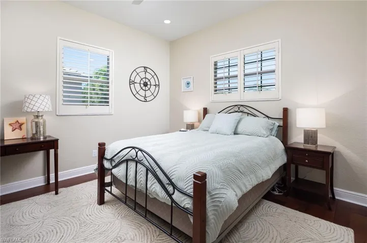 673  Vintage Reserve  CIR, Naples, FL 34119