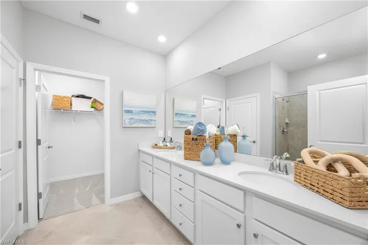 20520 Hazelnut Ct S 1923, Lehigh Acres, Florida 33936
