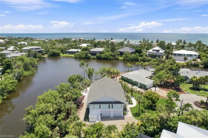 992 Fish Crow Rd, Sanibel, Florida 33957