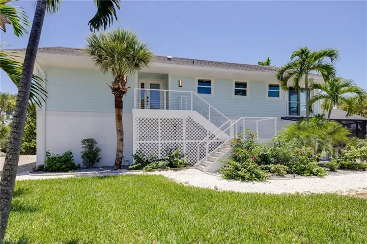 992 Fish Crow Rd, Sanibel, Florida 33957